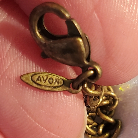 Vintage Avon Acrylic Peach Rose and Faux Pearls Station Necklace Avon NW… - Picture 7 of 8